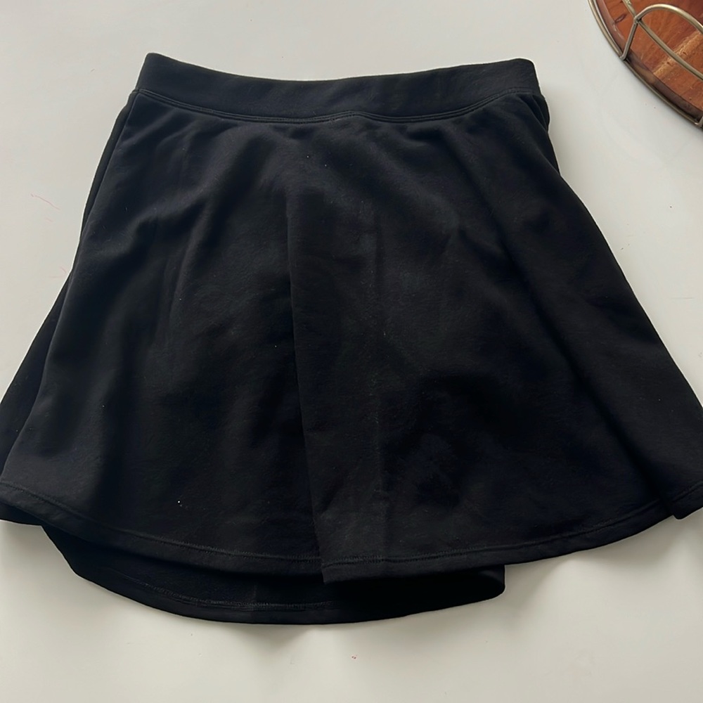 Children’s place NWT black cotton pull on skirt